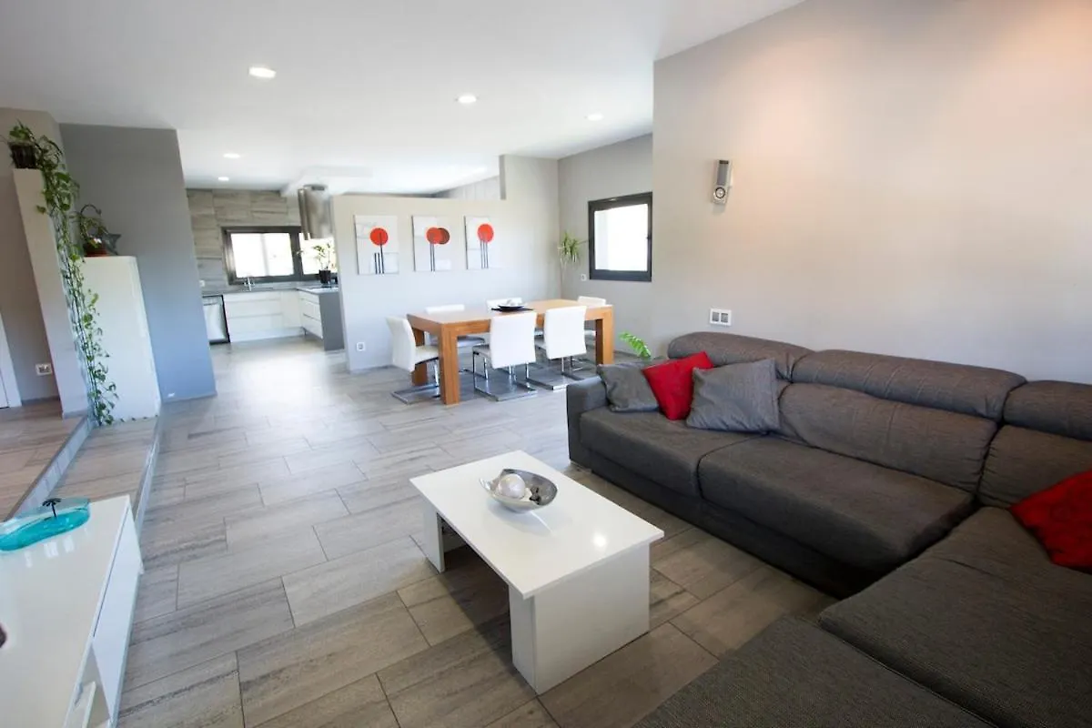Villa Catalunya Casas Modern Marvel,15 Min To Costa Brava Beaches! Sils